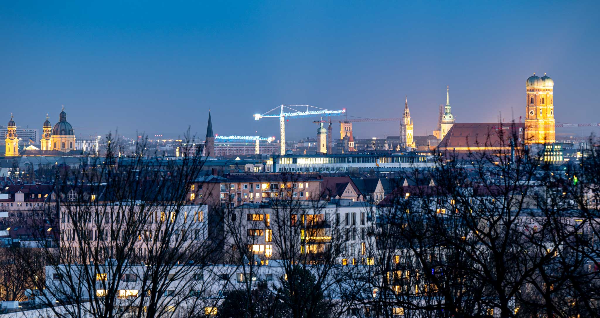 26.3.2022 - Samstag Abend auf dem Olympiaberg