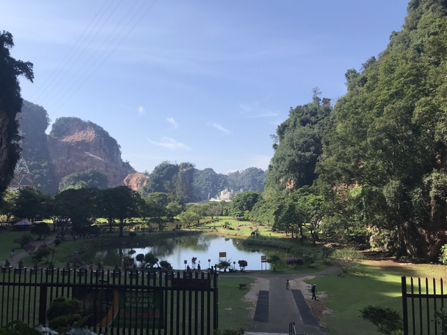 7D8CF43D-5F96-49B6-A38E-1F16DCBBE112